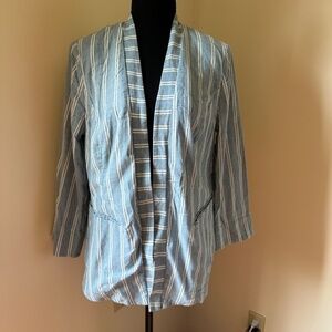 **CHICO'S* Blue x White Striped Front Clasp Sweater Size 1 (8-10)